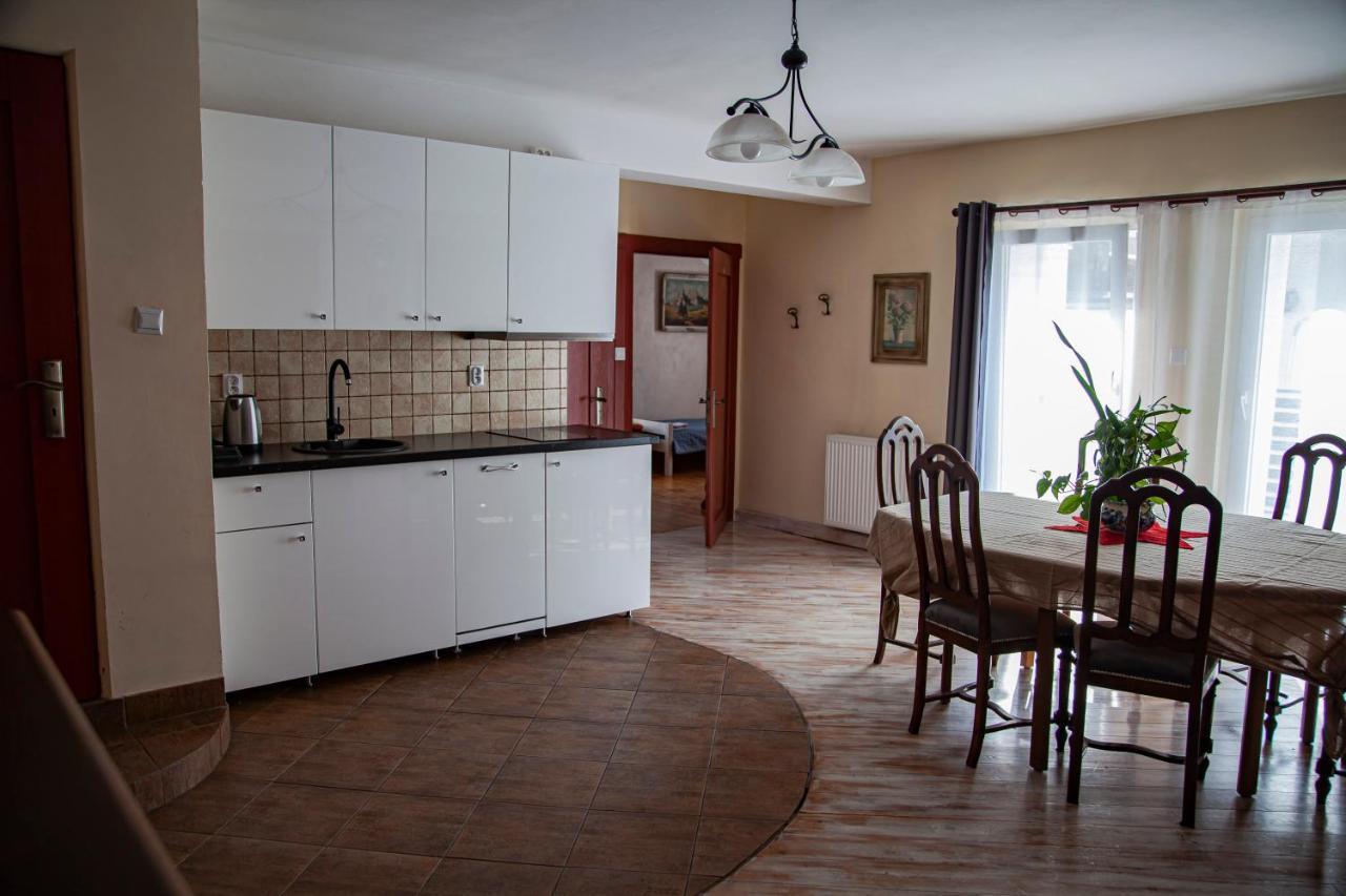 Apartamenty W Starym Kinie Świeradów-Zdrój Buitenkant foto