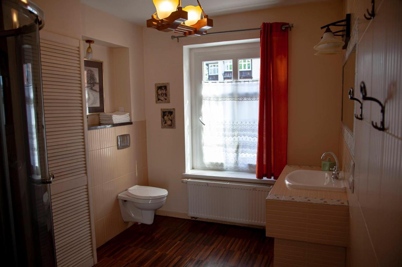 Apartamenty W Starym Kinie Świeradów-Zdrój Buitenkant foto