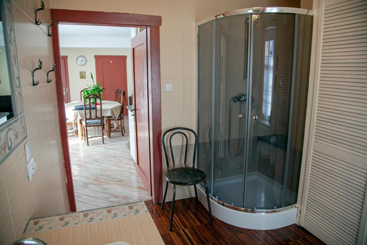Apartamenty W Starym Kinie Świeradów-Zdrój Buitenkant foto