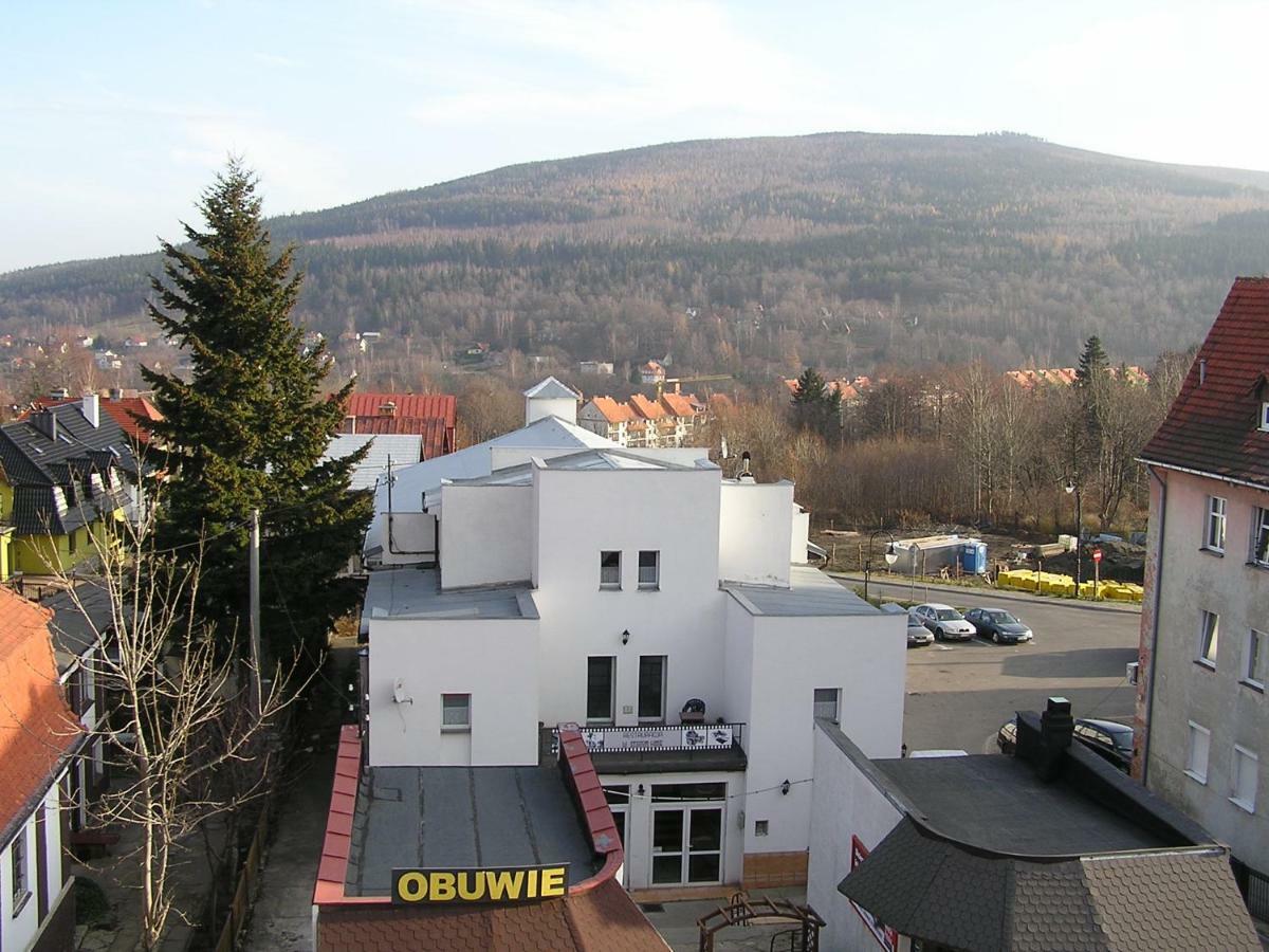 Apartamenty W Starym Kinie Świeradów-Zdrój Buitenkant foto