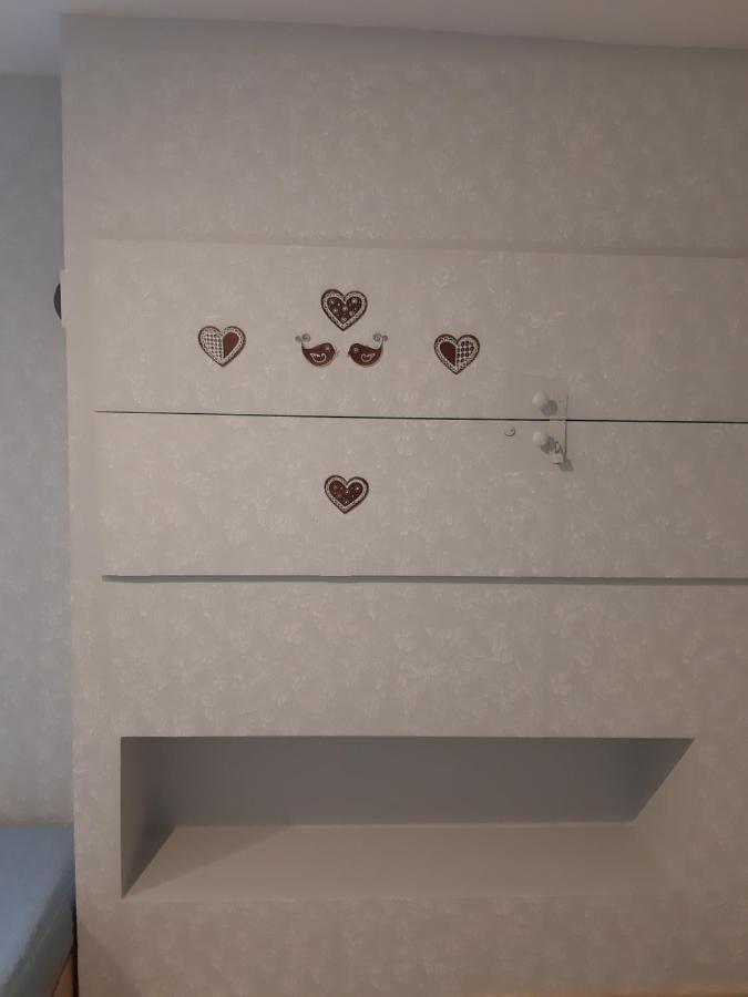 Apartamenty W Starym Kinie Świeradów-Zdrój Buitenkant foto